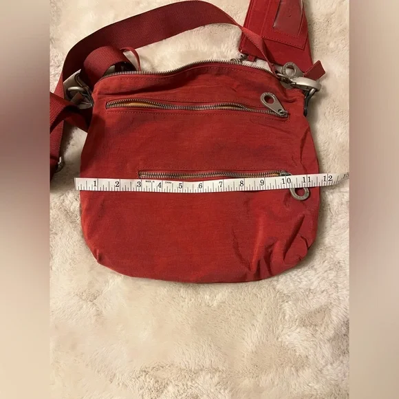 Baggallini Red Crossbody Bag with Adjustable Strap - Picture 7 of 10